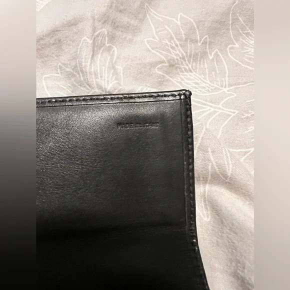 Fendi Long Wallet - Picture 10 of 11
